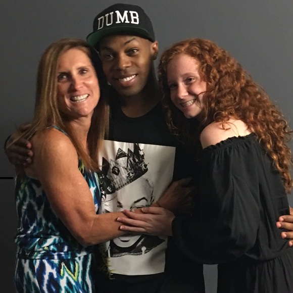 Meet your Posher, Sheri - Picture 6 of 6